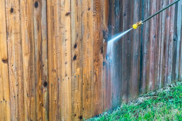 Cost of Fence Pressure Washing in Peoria