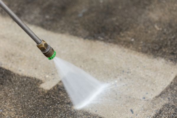 Cost of Garage Floor Power Washing in Peoria