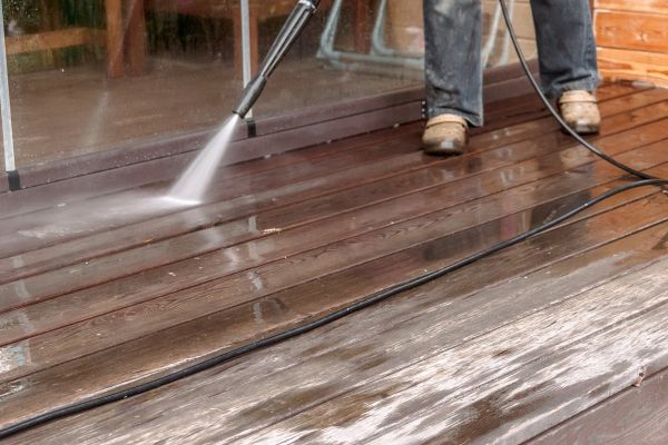 Cost of Pool Deck Power Washing in Peoria