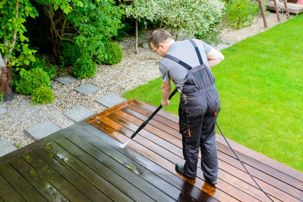 Cost of Deck And Patio Cleaning in Peoria
